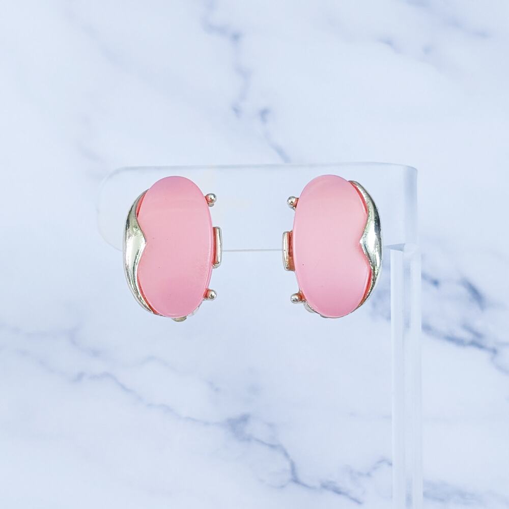 Vintage Clip On Earrings 1" Pink & Gold Tone